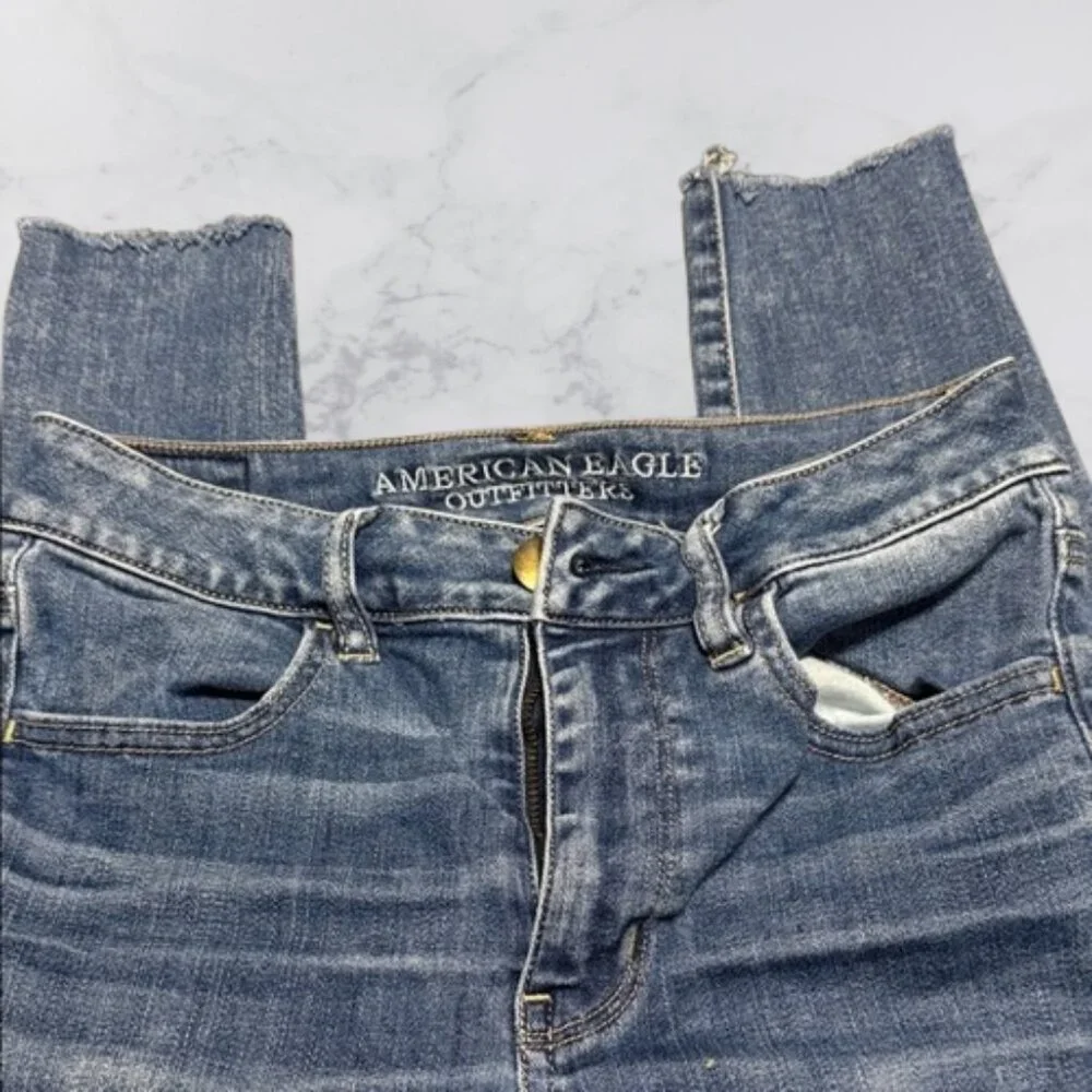 American Eagle High Rise Jegging size 2